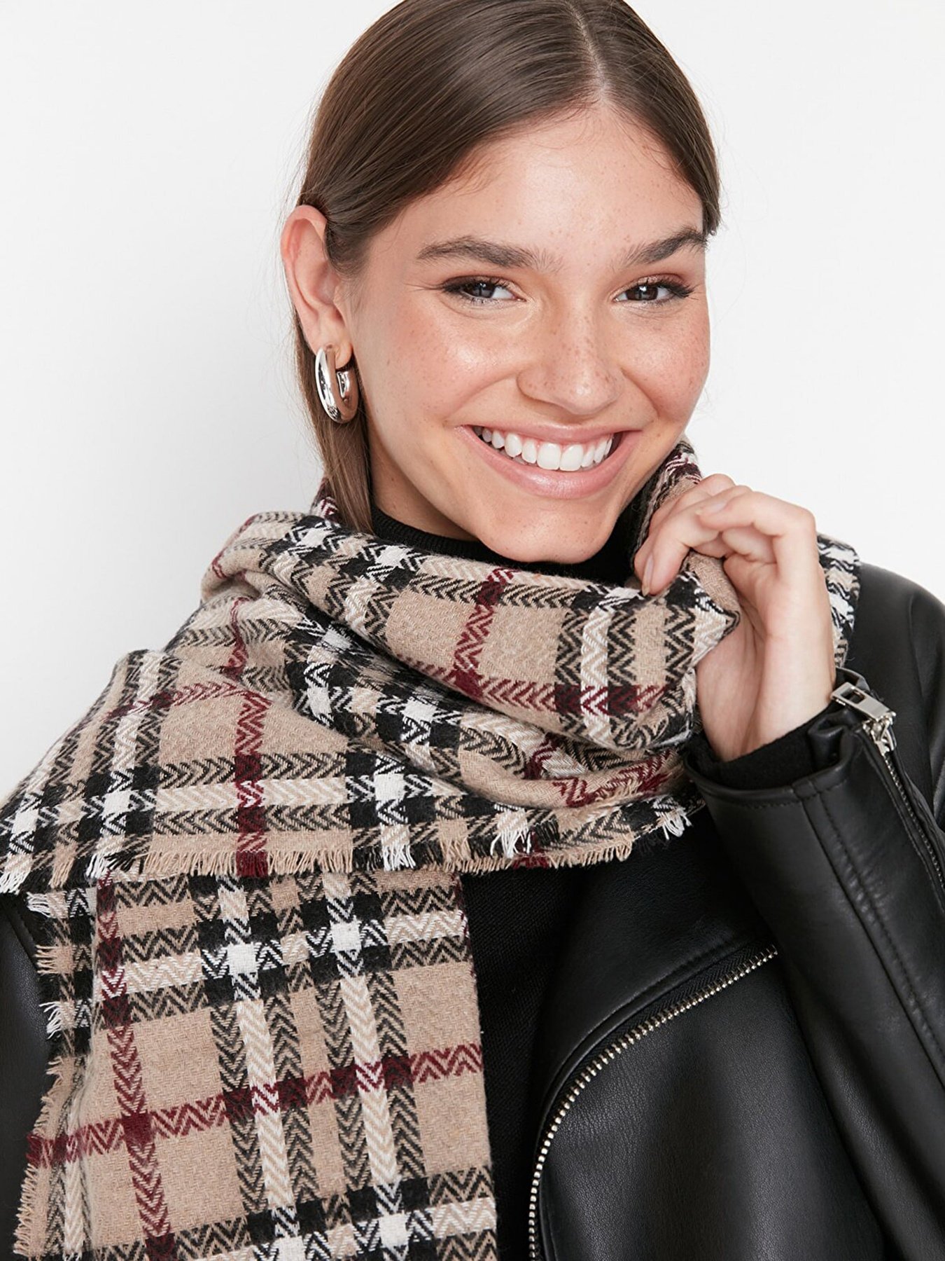 Шарф Trendyol модель TWOAW22AT0041/Vizon Фото