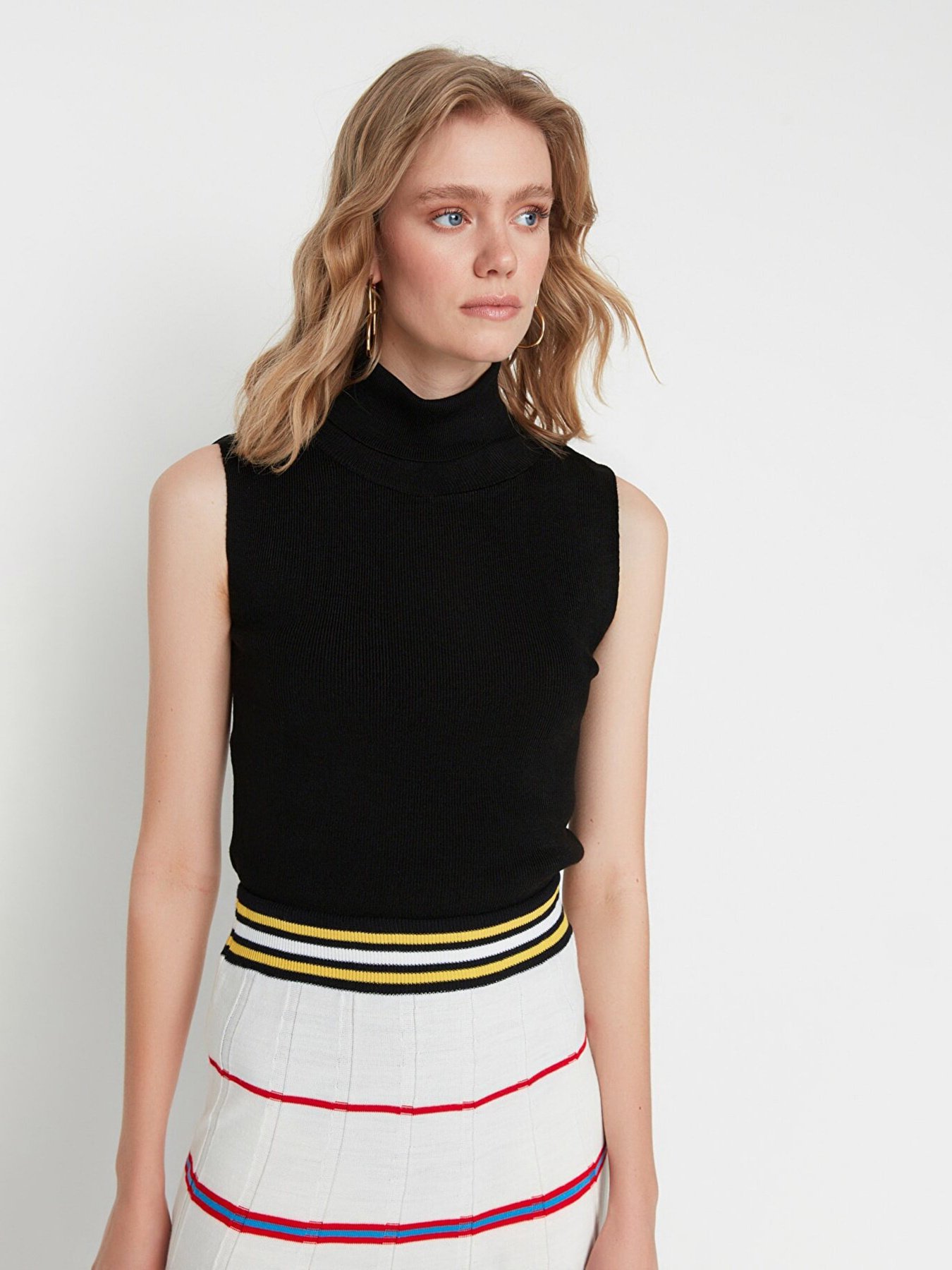 Майка Trendyol модель TWOAW20BZ0742/Siyah Фото