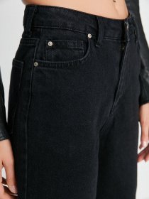 Бойфренды Trendyol модель TWOAW21JE0106/Antrasit Фото