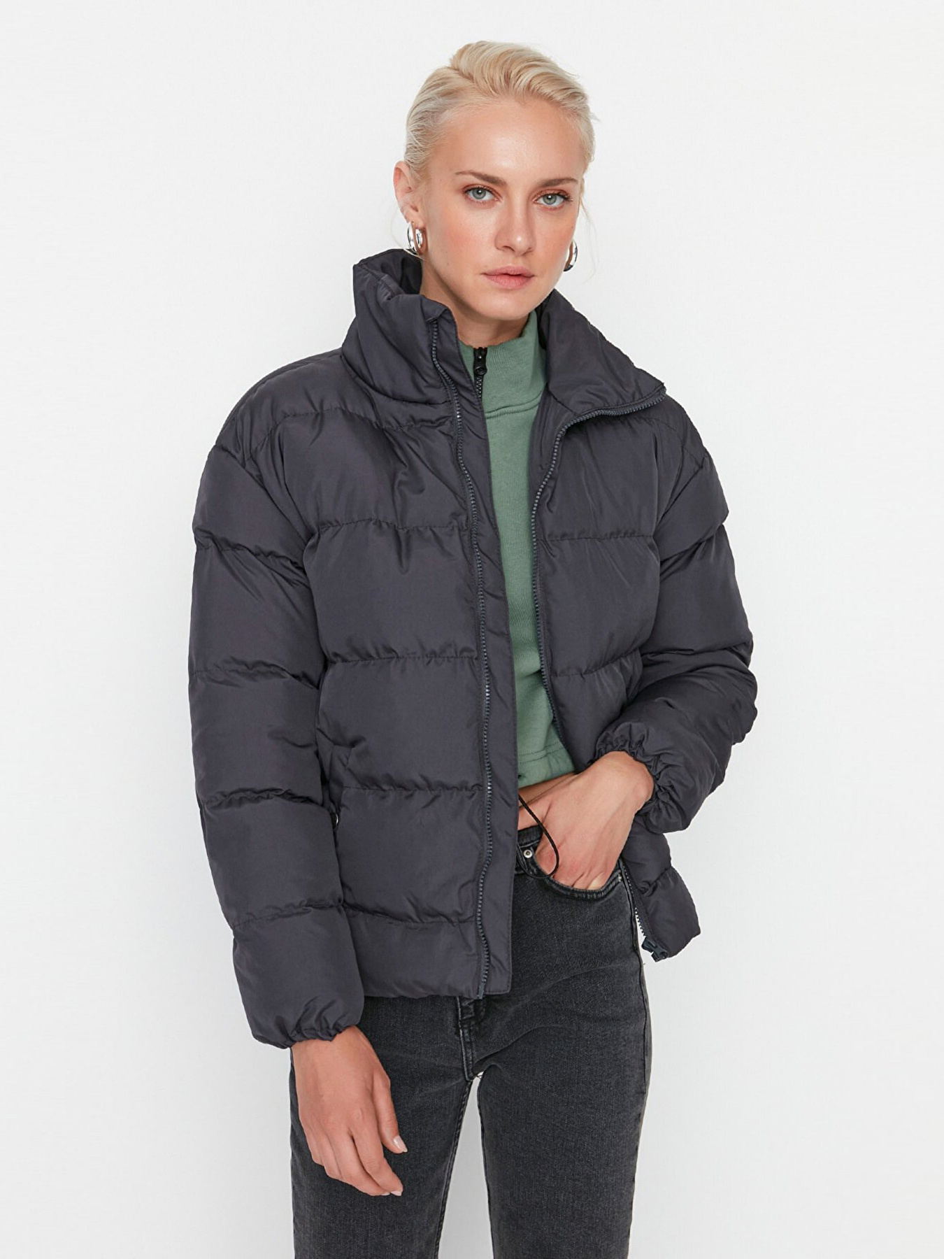 Демісезонна куртка Trendyol модель TWOAW21MO0045/Antrasit Фото