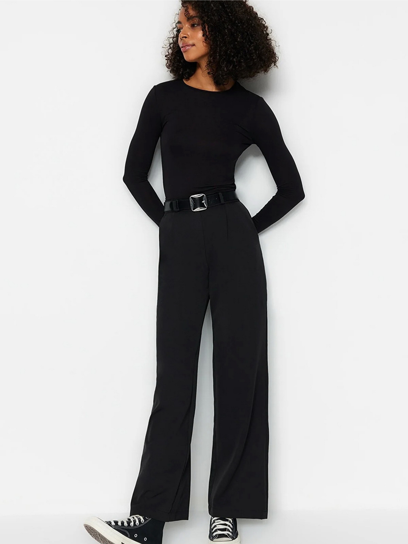 Штани палаццо Trendyol модель TWOAW21PL0076/Siyah Фото