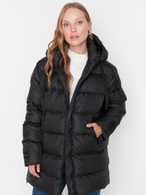Зимняя куртка Trendyol модель TWOAW22MO0114/Siyah Фото