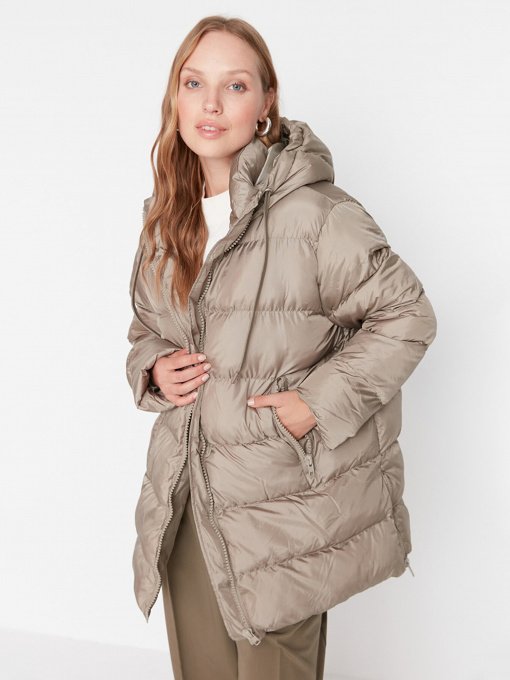 Зимняя куртка Trendyol модель TWOAW22MO0114/Vizon Фото