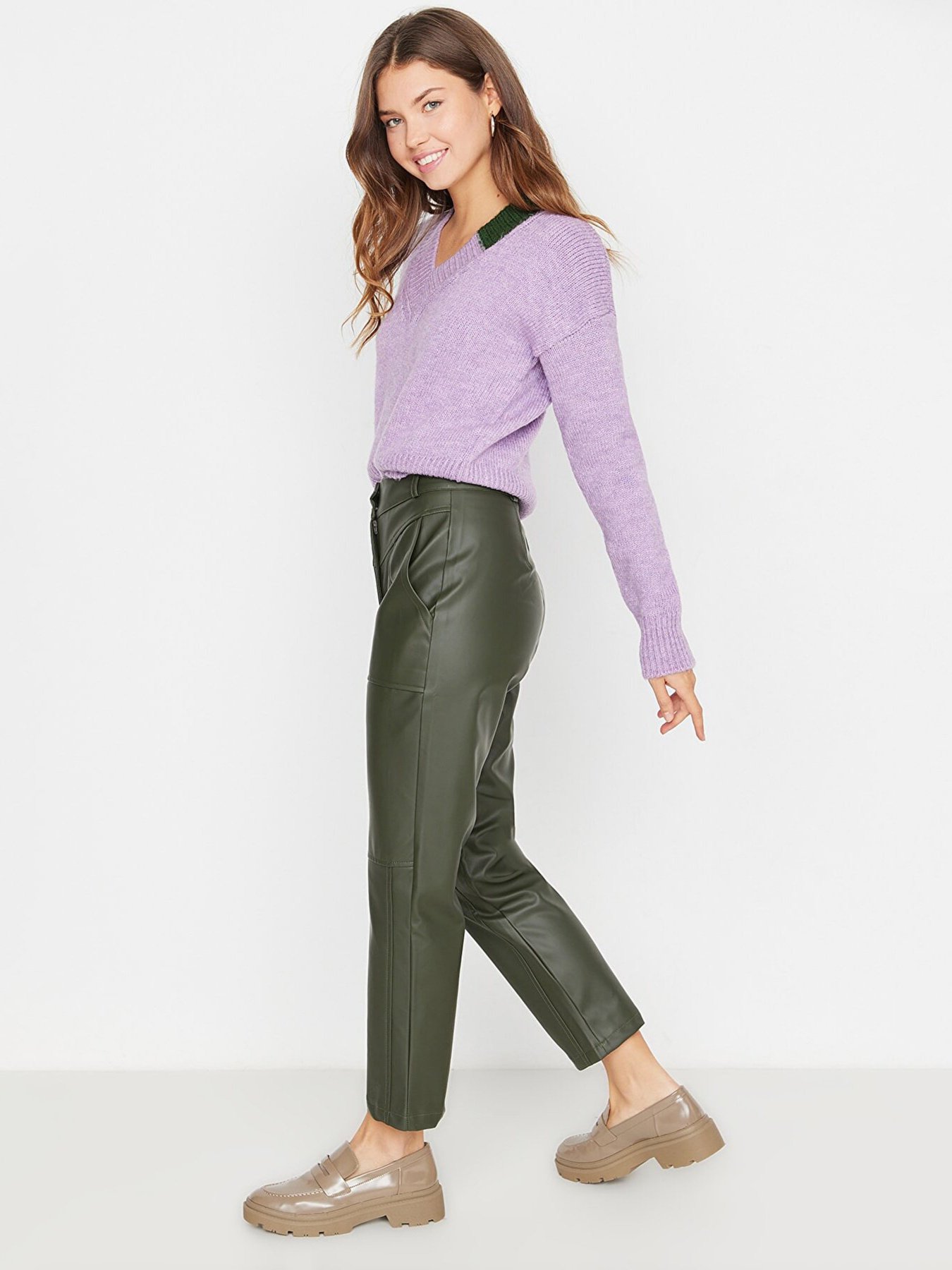 Штани повсякденні Trendyol модель TWOAW22PL0347/Acik Haki Фото