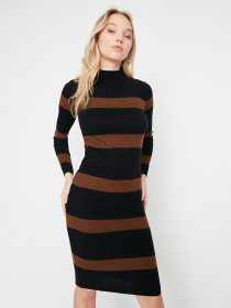 Сукня міді Trendyol модель TWOAW23EL00226/Lacivert Фото