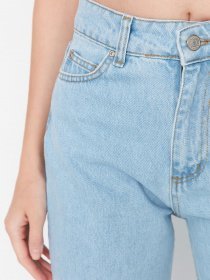 Широкі джинси Trendyol модель TWOAW23JE00175/Acik Mavi Фото