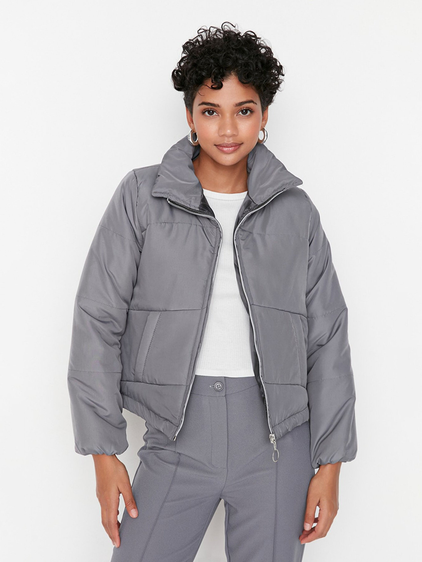 Зимняя куртка Trendyol модель TWOSS20MO0015/Antrasit Фото