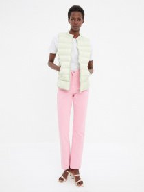 Утеплений жилет Trendyol модель TWOSS21YE0012/Acik Haki Фото