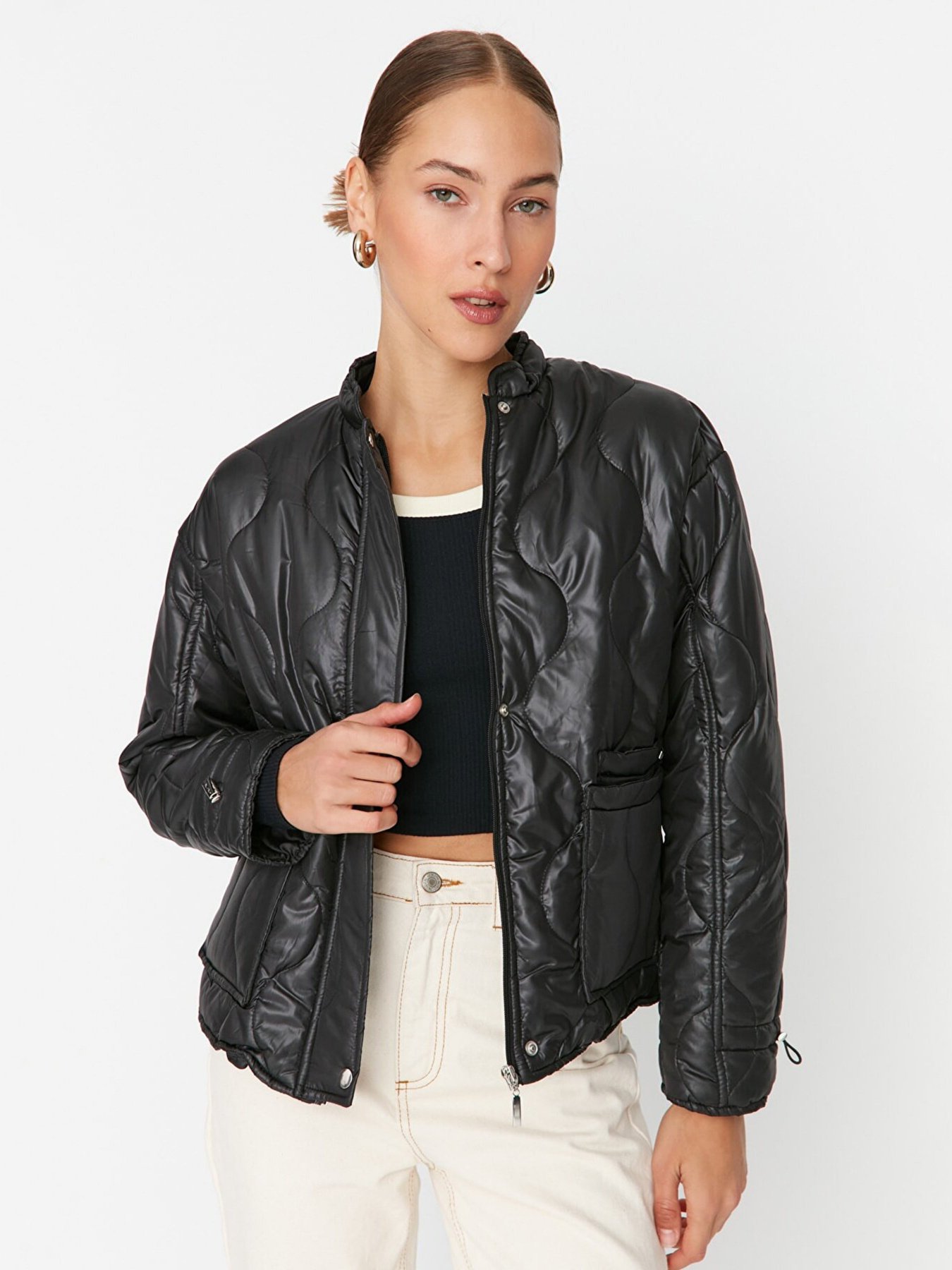 Демісезонна куртка Trendyol модель TWOSS22MO0014/Siyah Фото