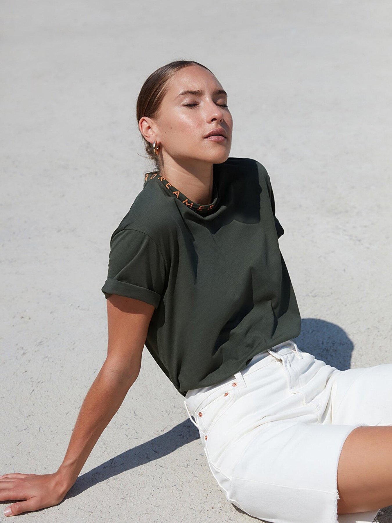 Футболка Trendyol модель TWOAW20TS0099/Yesil Фото