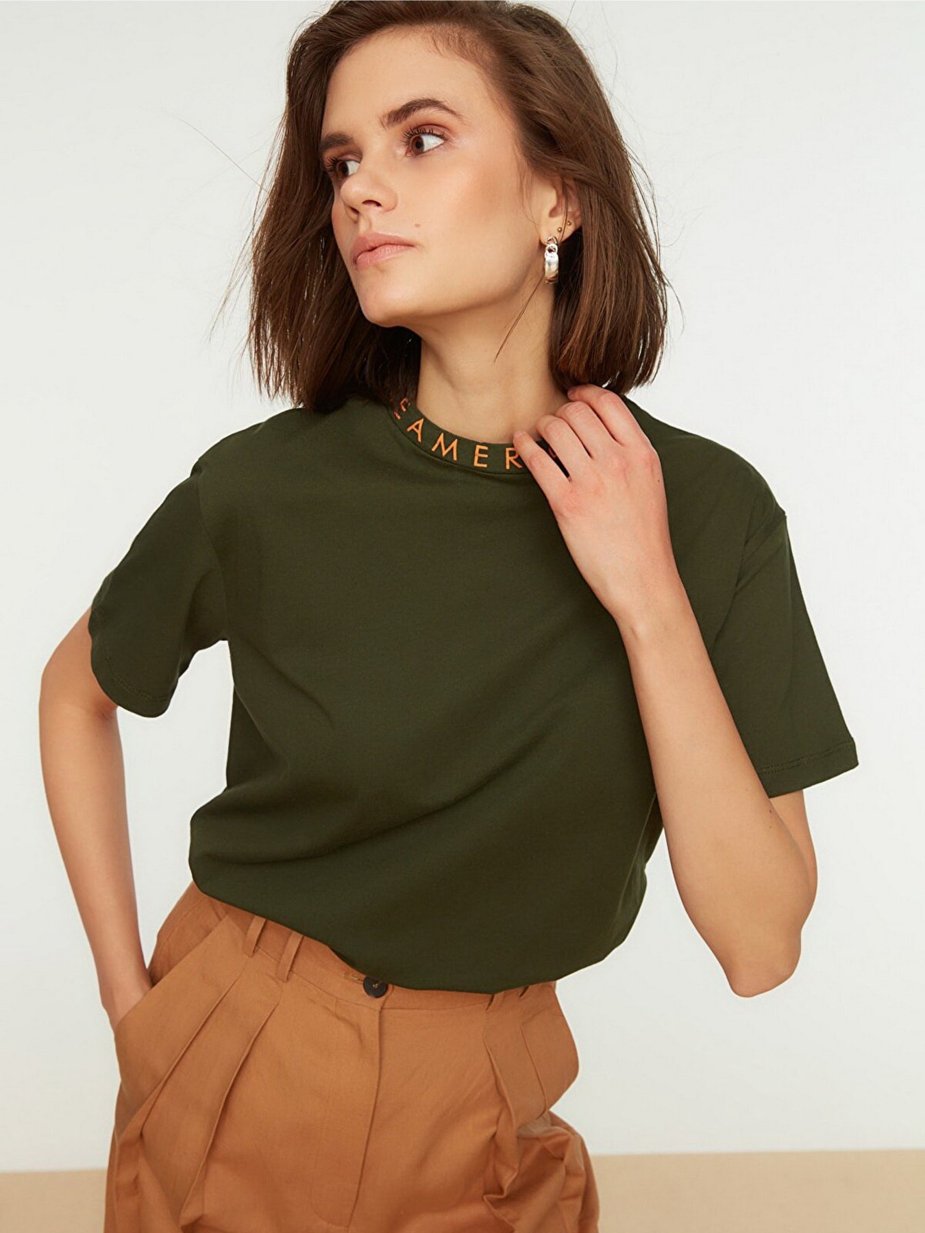 Футболка Trendyol модель TWOAW20TS0099/Yesil Фото