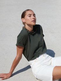 Футболка Trendyol модель TWOAW20TS0099/Yesil Фото