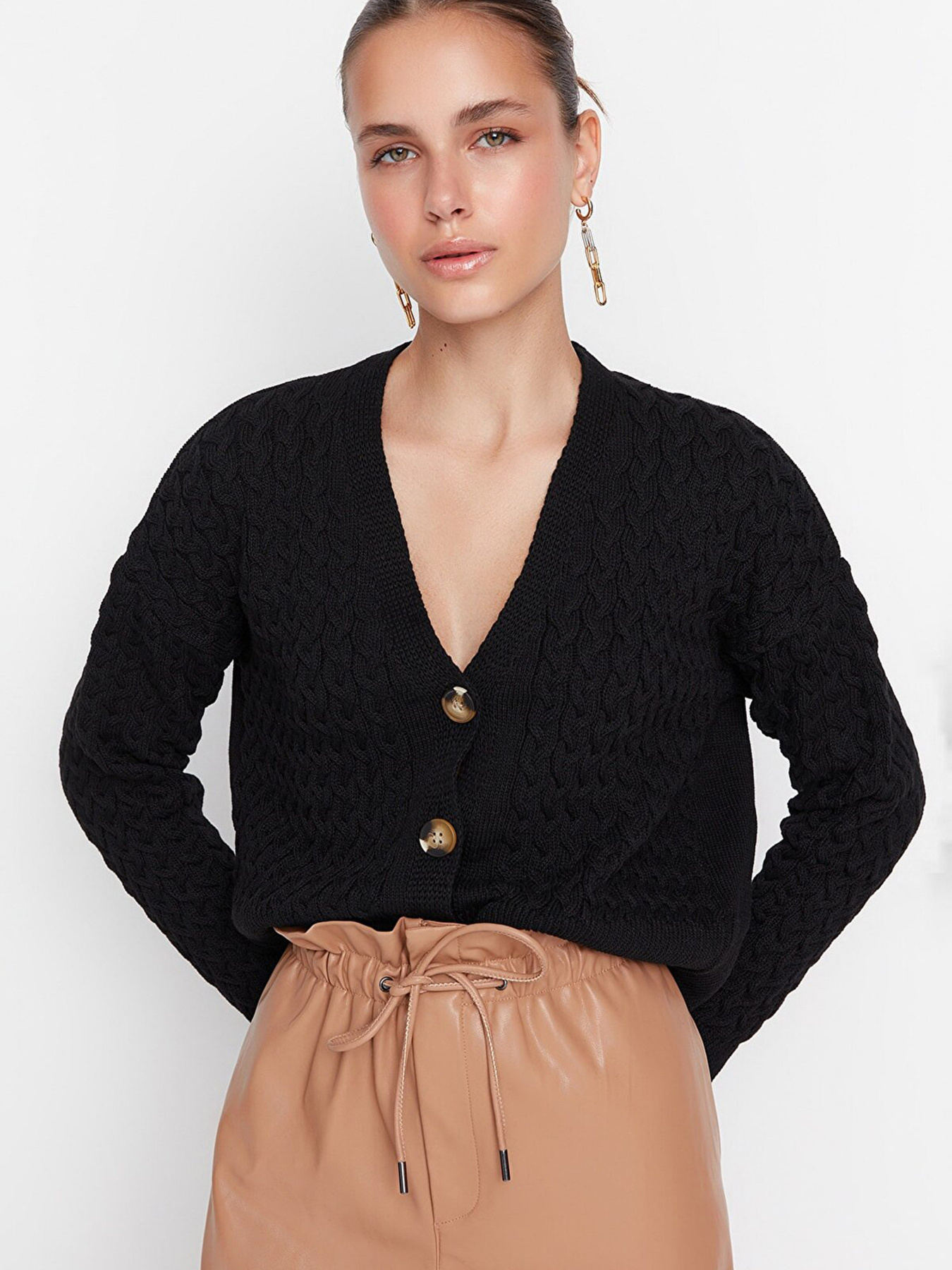 Кардиган Trendyol модель TWOAW22HI0542/Siyah Фото