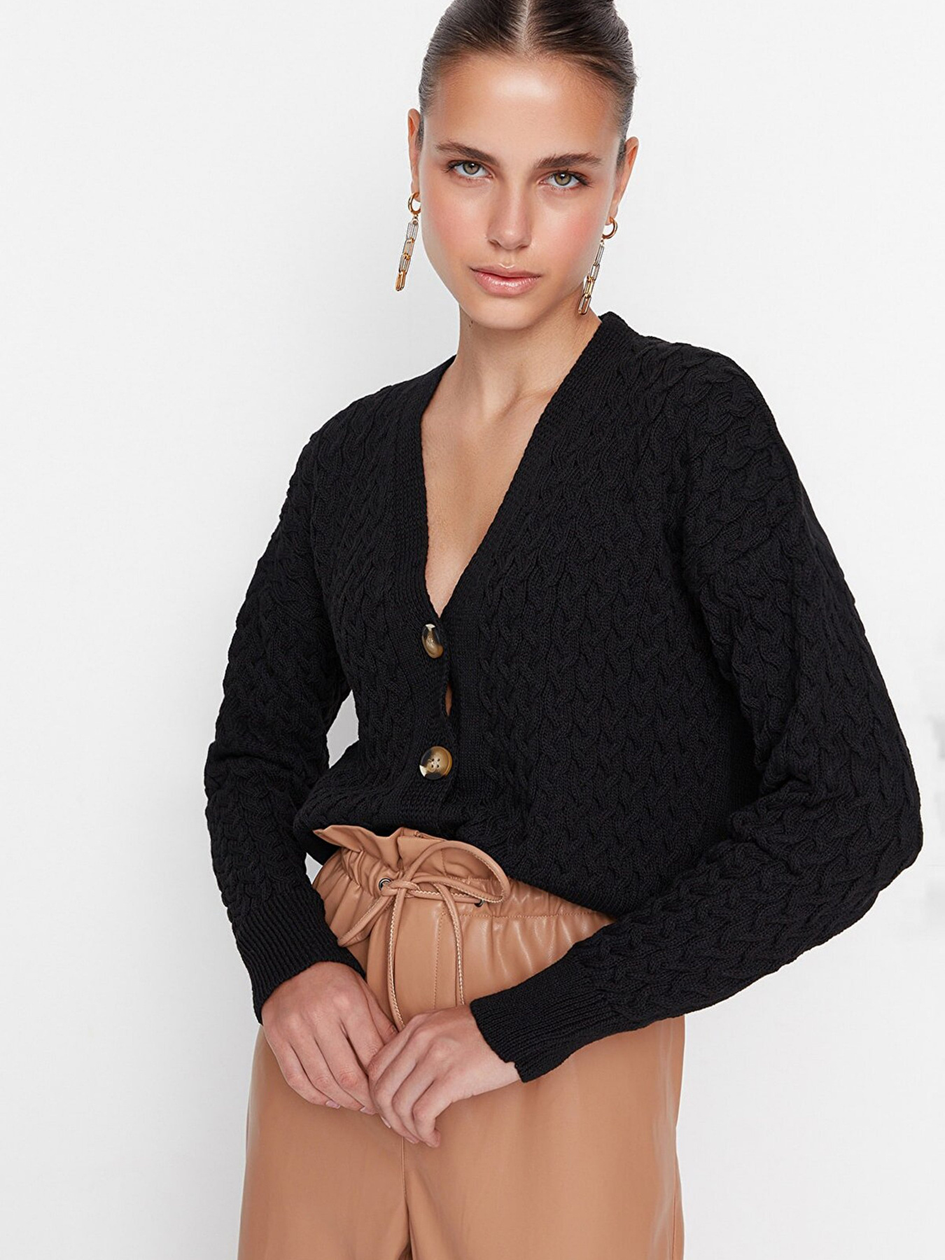 Кардиган Trendyol модель TWOAW22HI0542/Siyah Фото