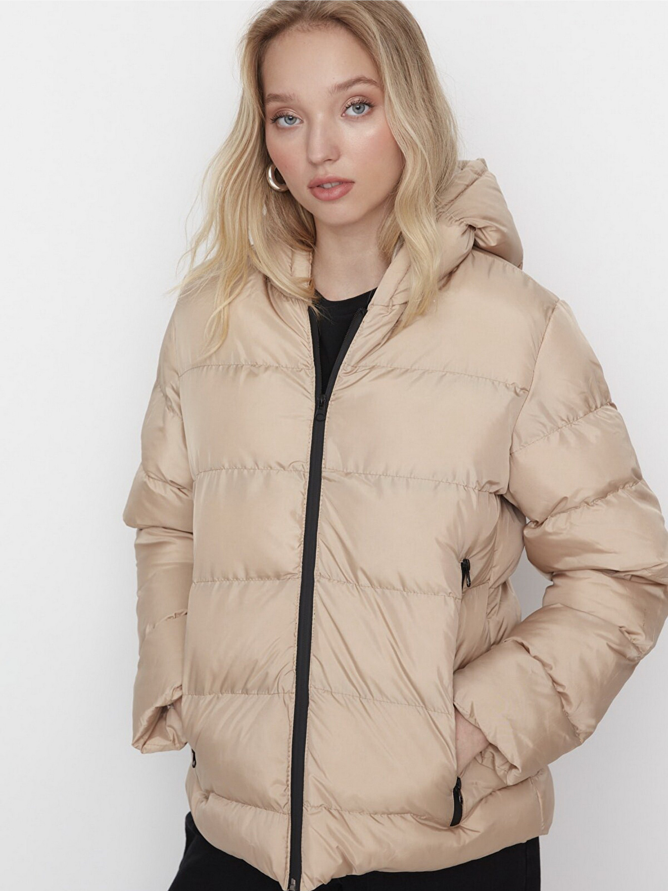 Зимова куртка Trendyol модель TWOAW22MO0276/Tas Фото