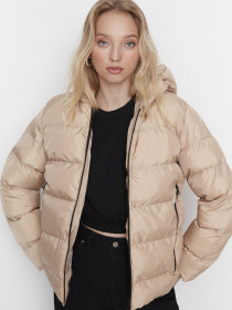 Зимняя куртка Trendyol модель TWOAW22MO0276/Tas Зимняя куртка Trendyol модель TWOAW22MO0276/Tas Фото