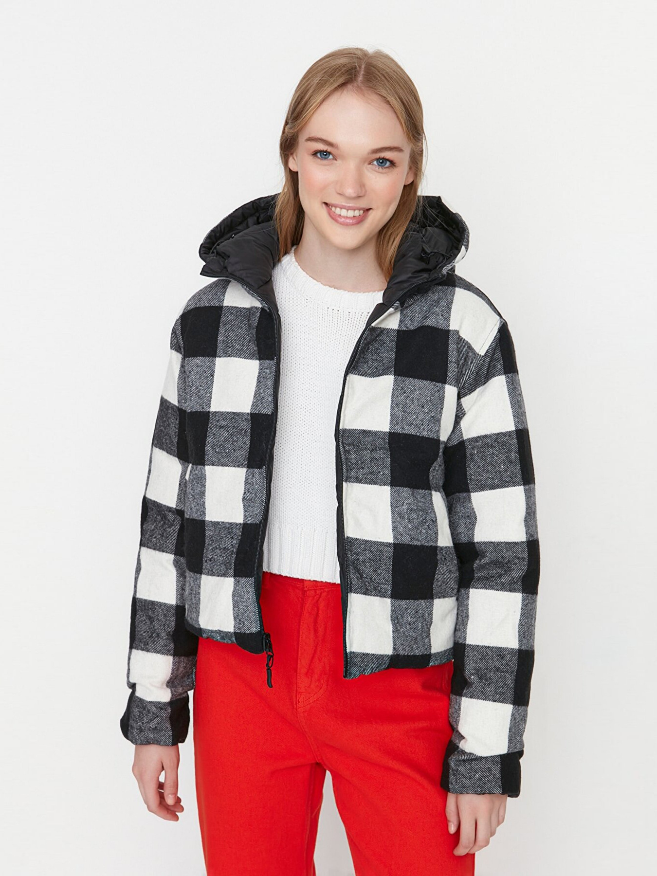 Демісезонна куртка Trendyol модель TWOAW23MO00068/Siyah Фото