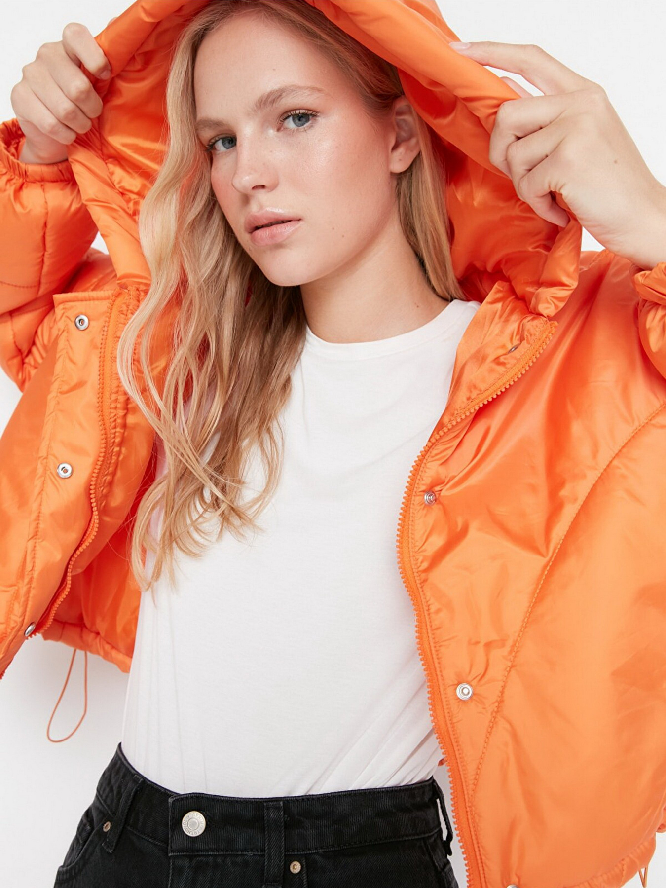 Зимова куртка Trendyol модель TWOAW23MO00148/Turuncu Фото