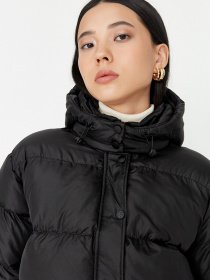 Зимова куртка Trendyol модель TWOAW23MO00155/Siyah Фото