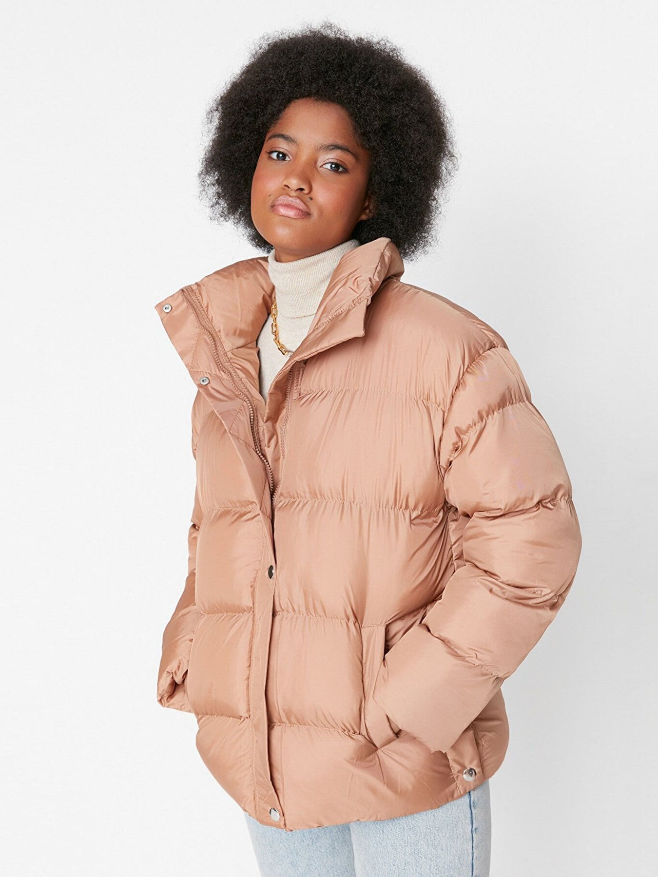 Зимняя куртка Trendyol модель TWOAW23MO00195/Camel Зимняя куртка Trendyol модель TWOAW23MO00195/Camel Фото