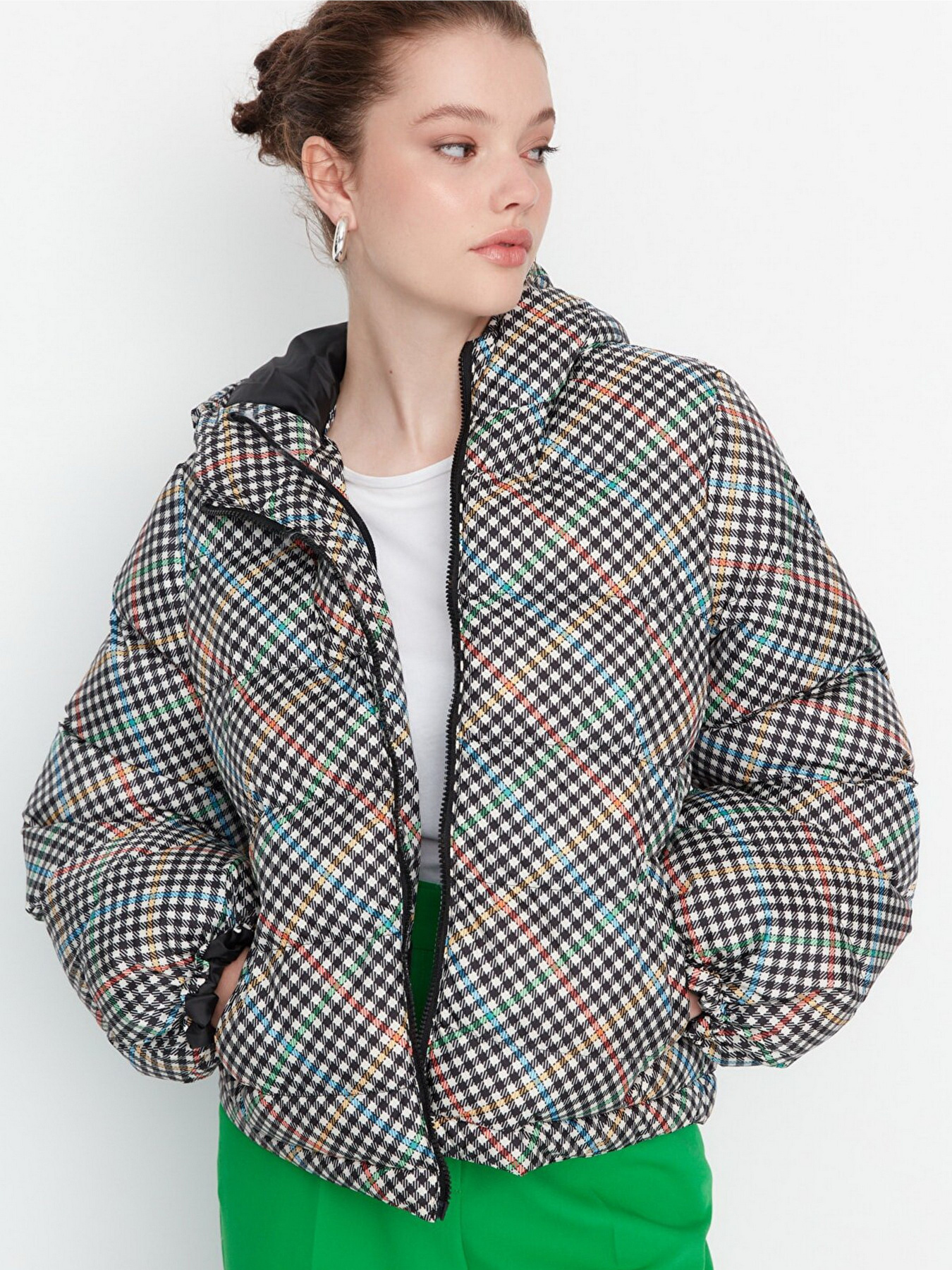 Демісезонна куртка Trendyol модель TWOAW23MO00322/Cok Renkli Фото