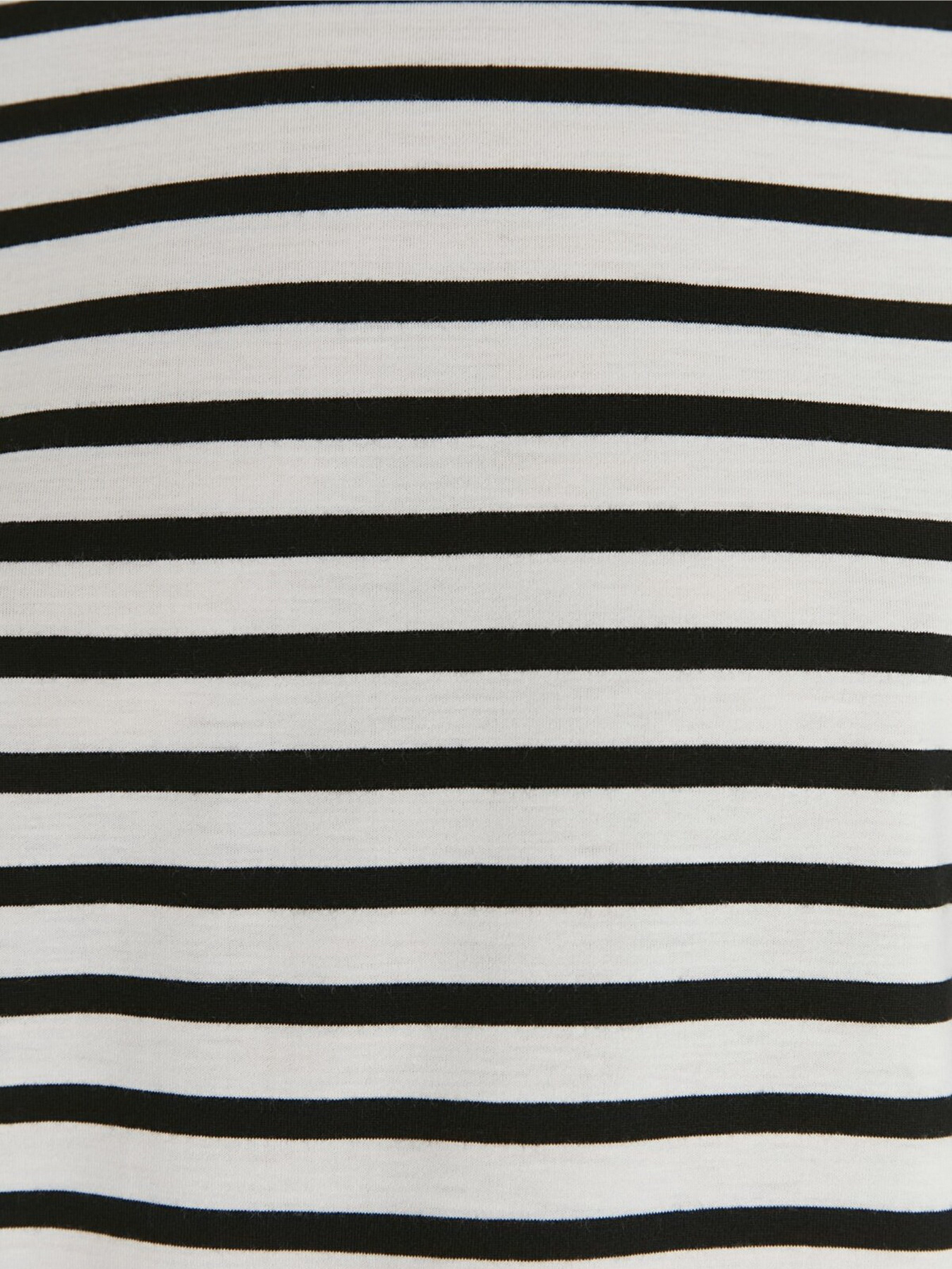 Лонгслів Trendyol модель TWOAW23TS00002/Beyaz Фото