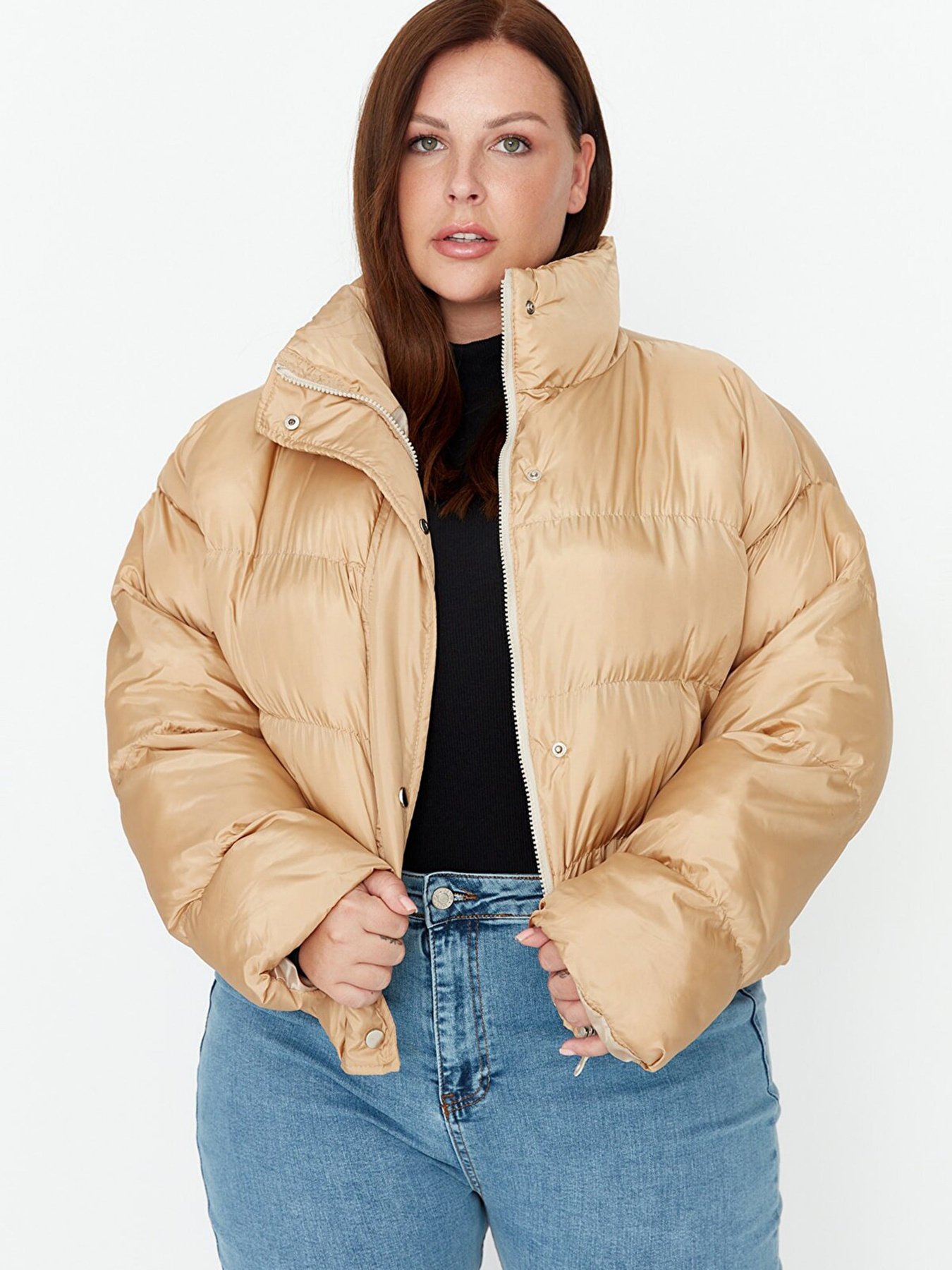 Зимова куртка Trendyol Curve модель TBBAW23AW00003/Vizon Фото