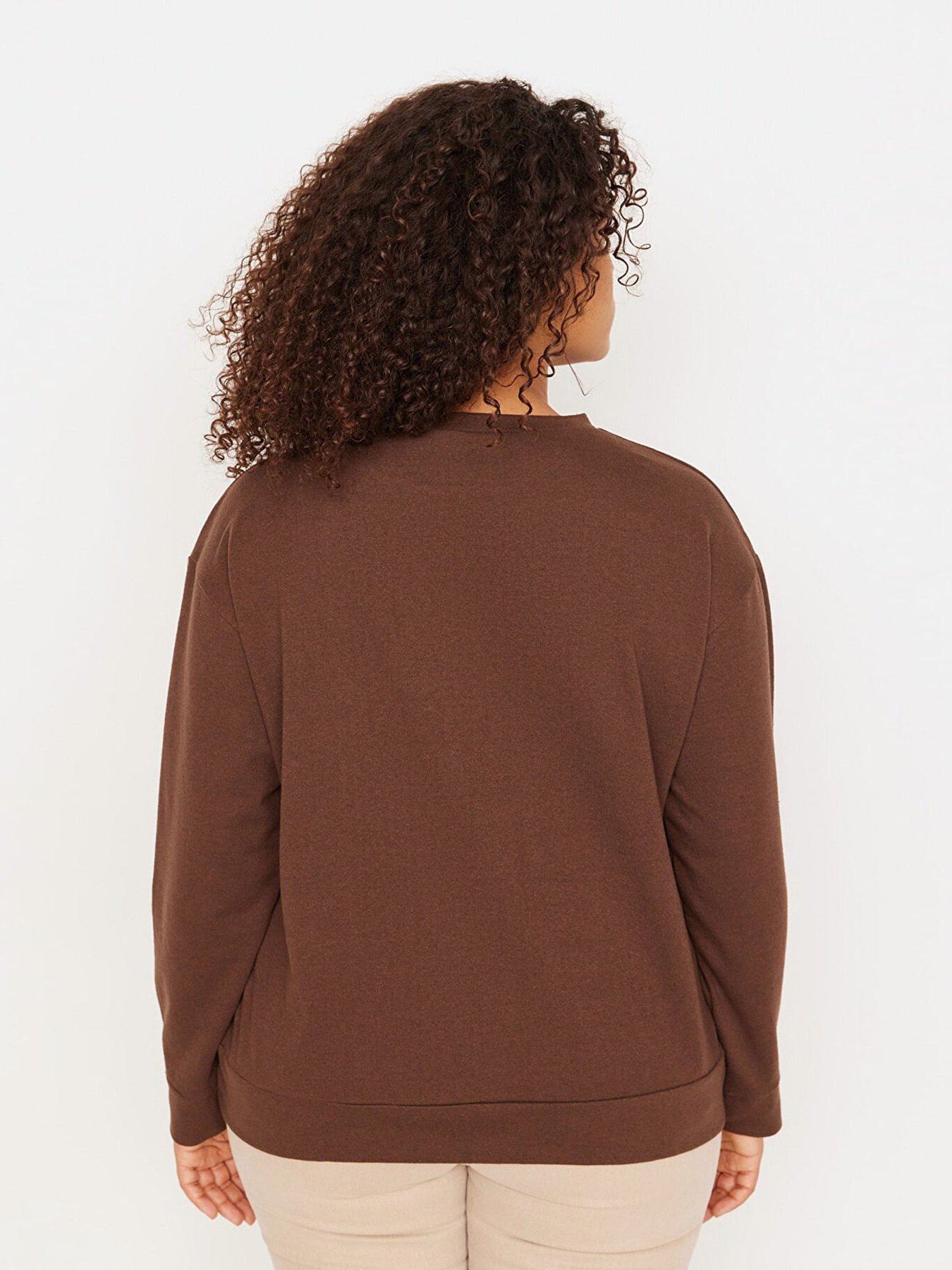 Свитшот Trendyol модель TBBAW23AO00097/Kahverengi Фото