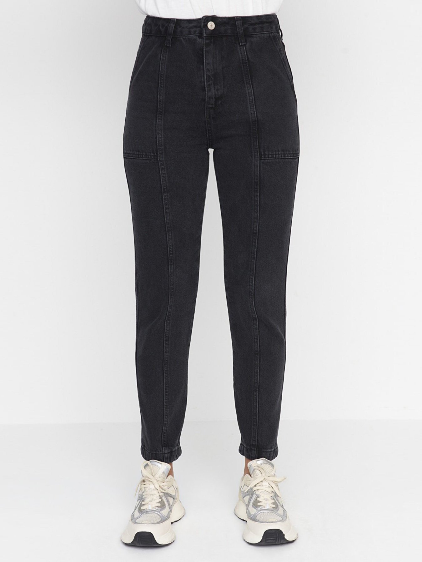 Зауженные джинсы Trendyol модель TCTAW23JE00003/Antrasit Фото