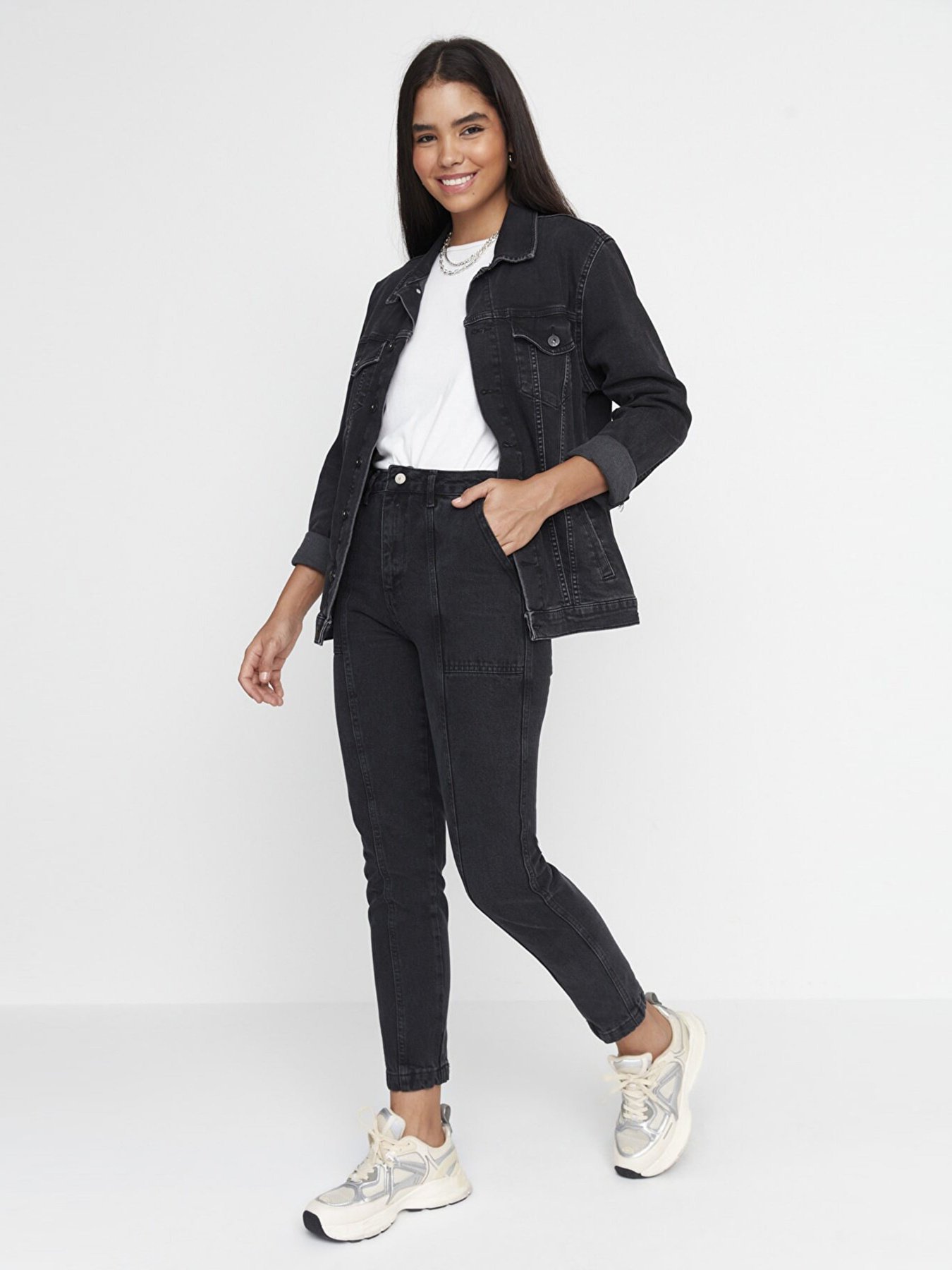 Завужені джинси Trendyol модель TCTAW23JE00003/Antrasit Фото