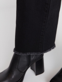 Прямі джинси Trendyol модель TCTAW23JE00073/Siyah Фото