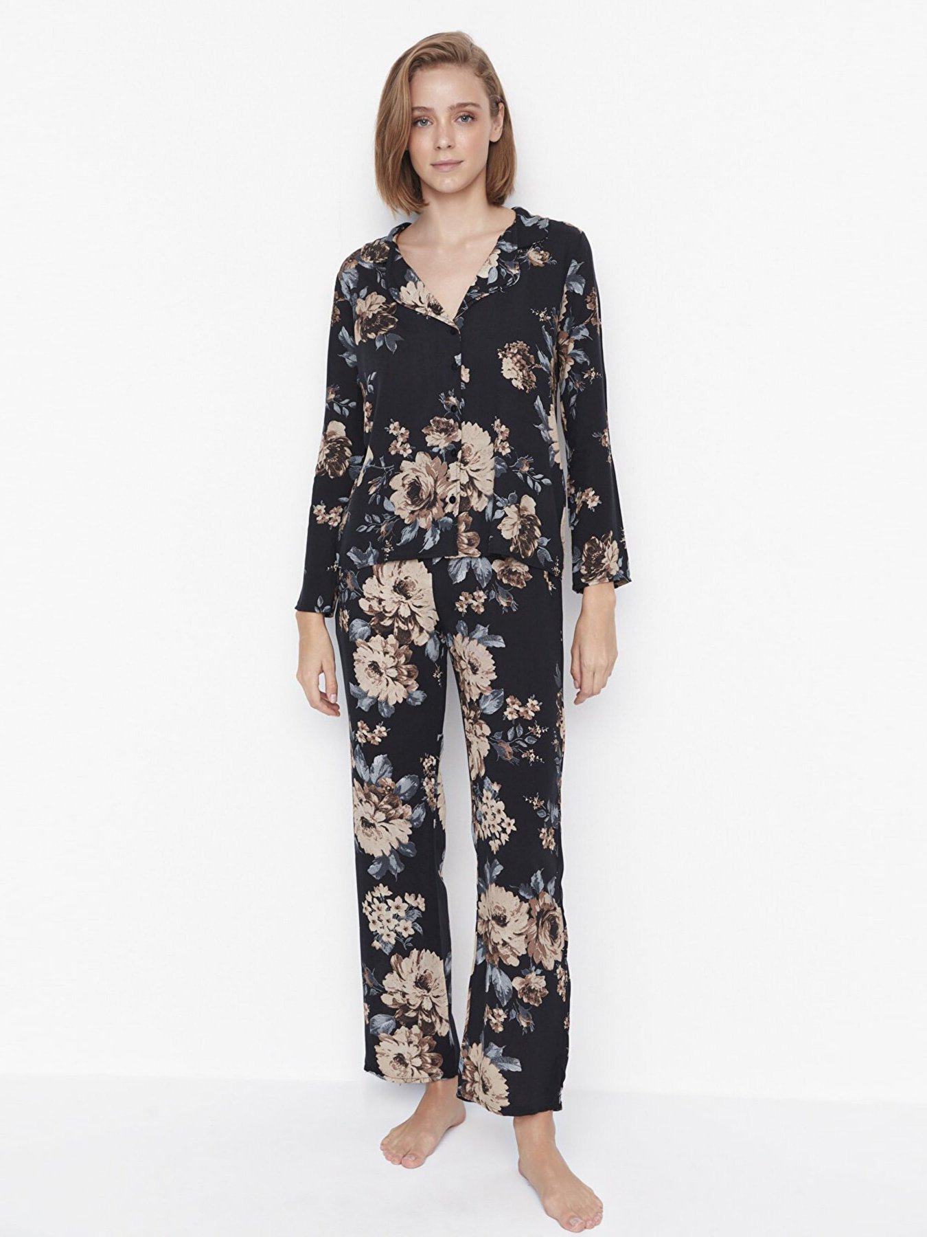 Пижама Trendyol модель THMAW23AU00122/Cok Renkli Пижама Trendyol модель THMAW23AU00122/Cok Renkli Фото