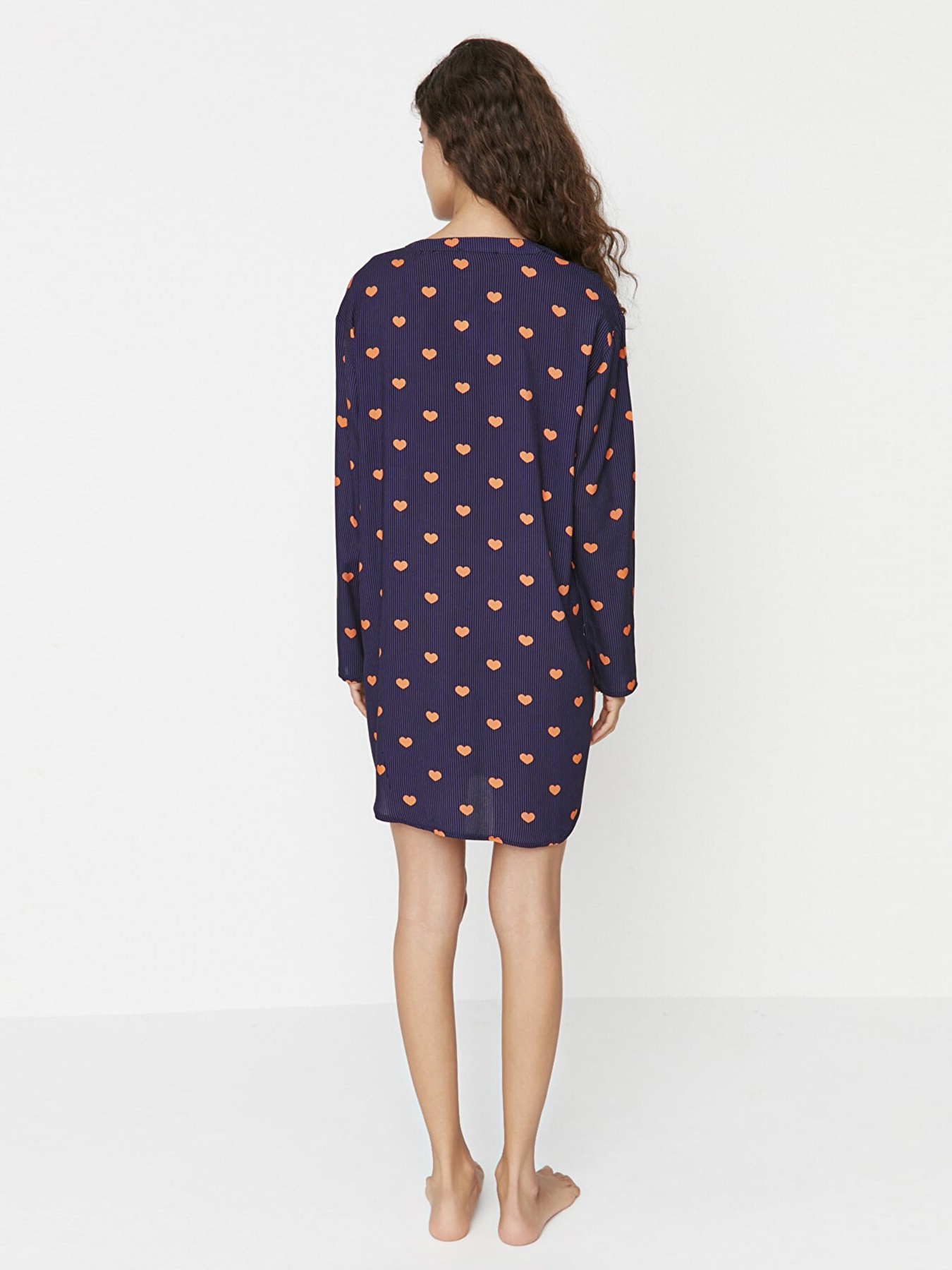 Ночная рубашка Trendyol модель THMAW23GC00021/Lacivert Фото