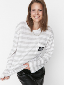 Лонгслив Trendyol модель TWOAW22BZ0162/Acik Gri Фото