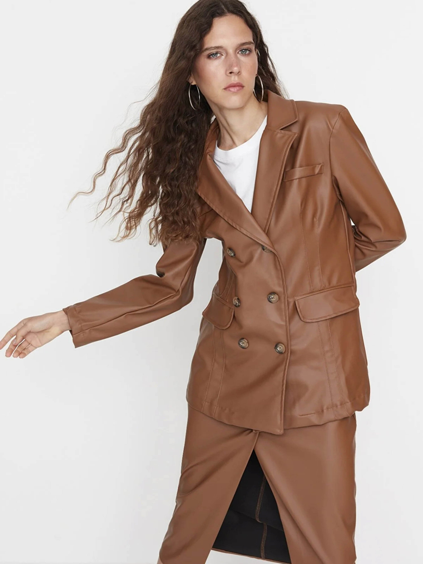 Блейзер Trendyol модель TWOAW23BC00051/Kahverengi Фото