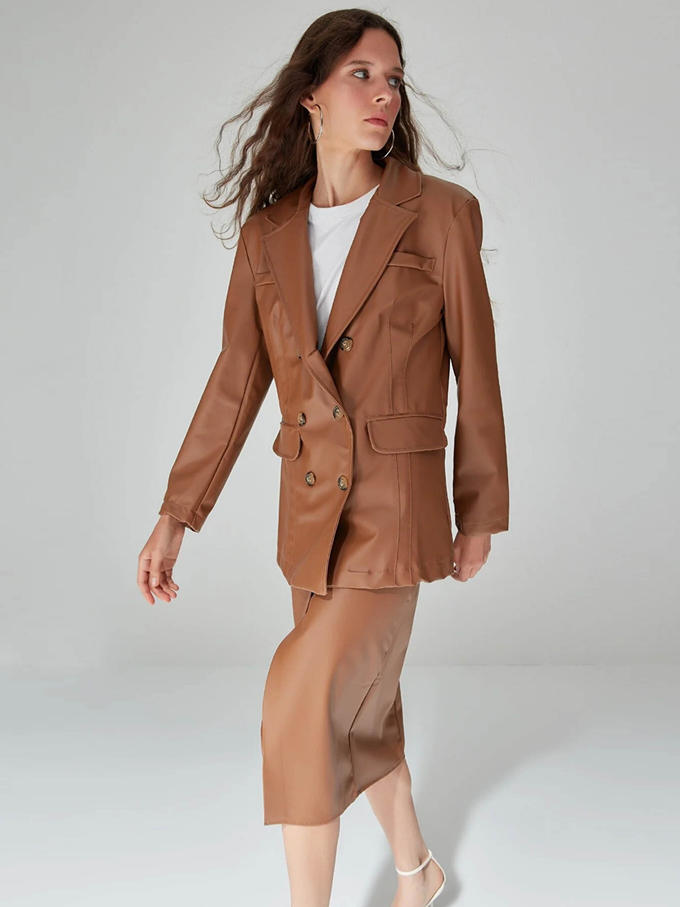 Блейзер Trendyol модель TWOAW23BC00051/Kahverengi Фото