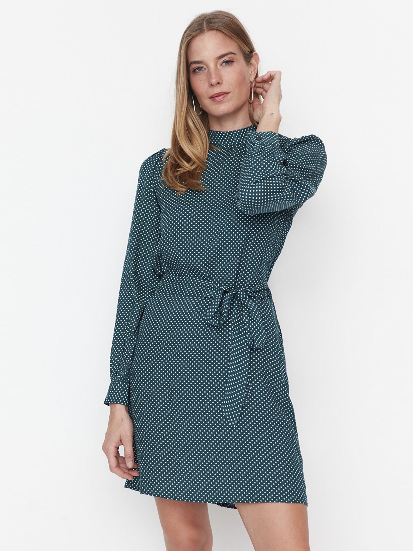 Платье мини Trendyol модель TWOAW23EL01007/Petrol Фото