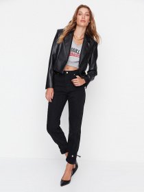 Завужені джинси Trendyol модель TWOAW23JE00025/Siyah Завужені джинси Trendyol модель TWOAW23JE00025/Siyah Фото