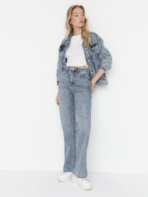 Прямые джинсы Trendyol модель TWOAW23JE00083/Acik Mavi Фото