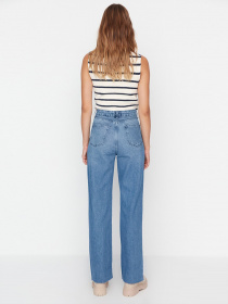 Прямые джинсы Trendyol модель TWOAW23JE00083/Mavi Фото
