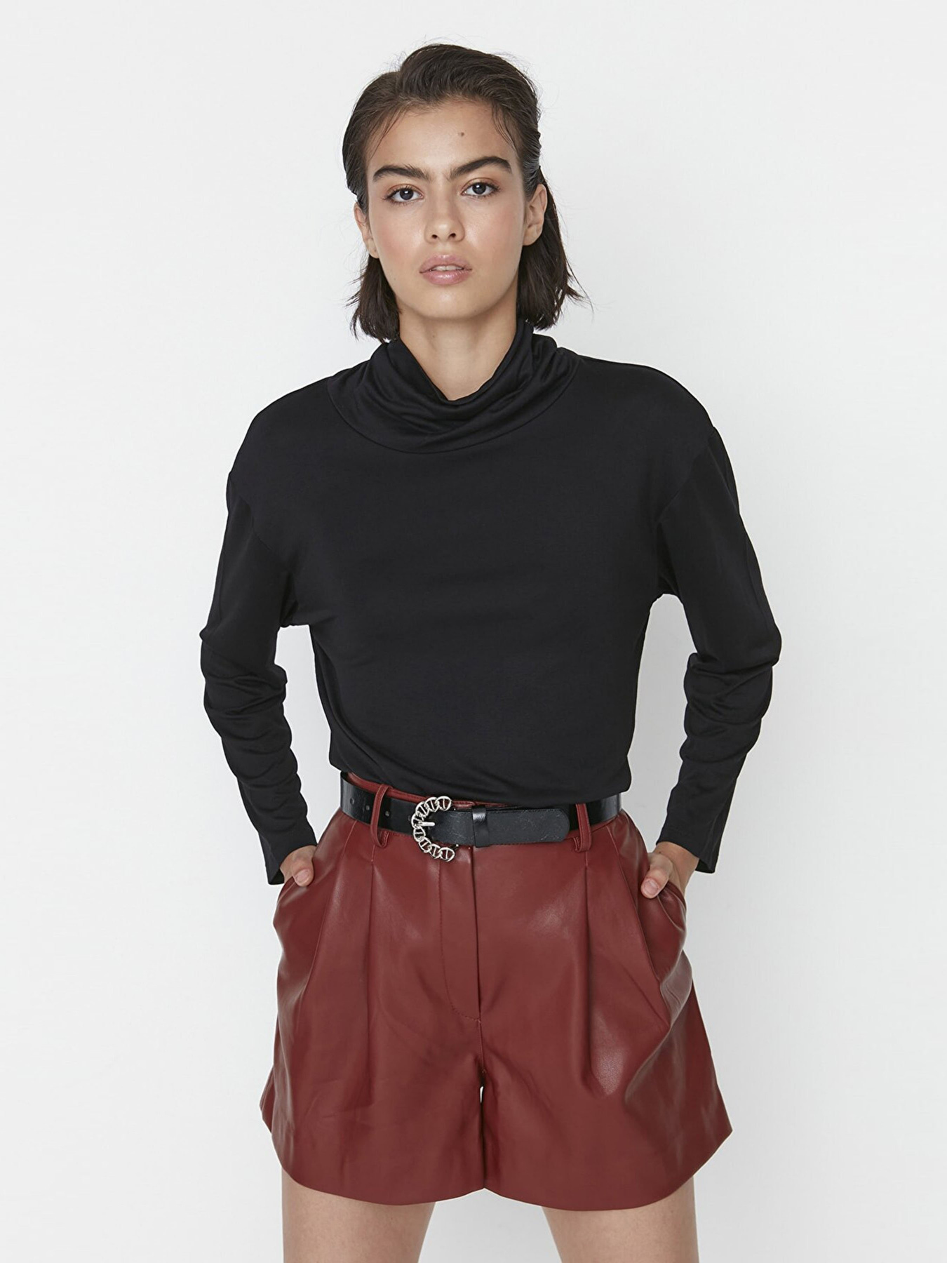 Лонгслив Trendyol модель TWOAW23TS00054/Siyah Фото