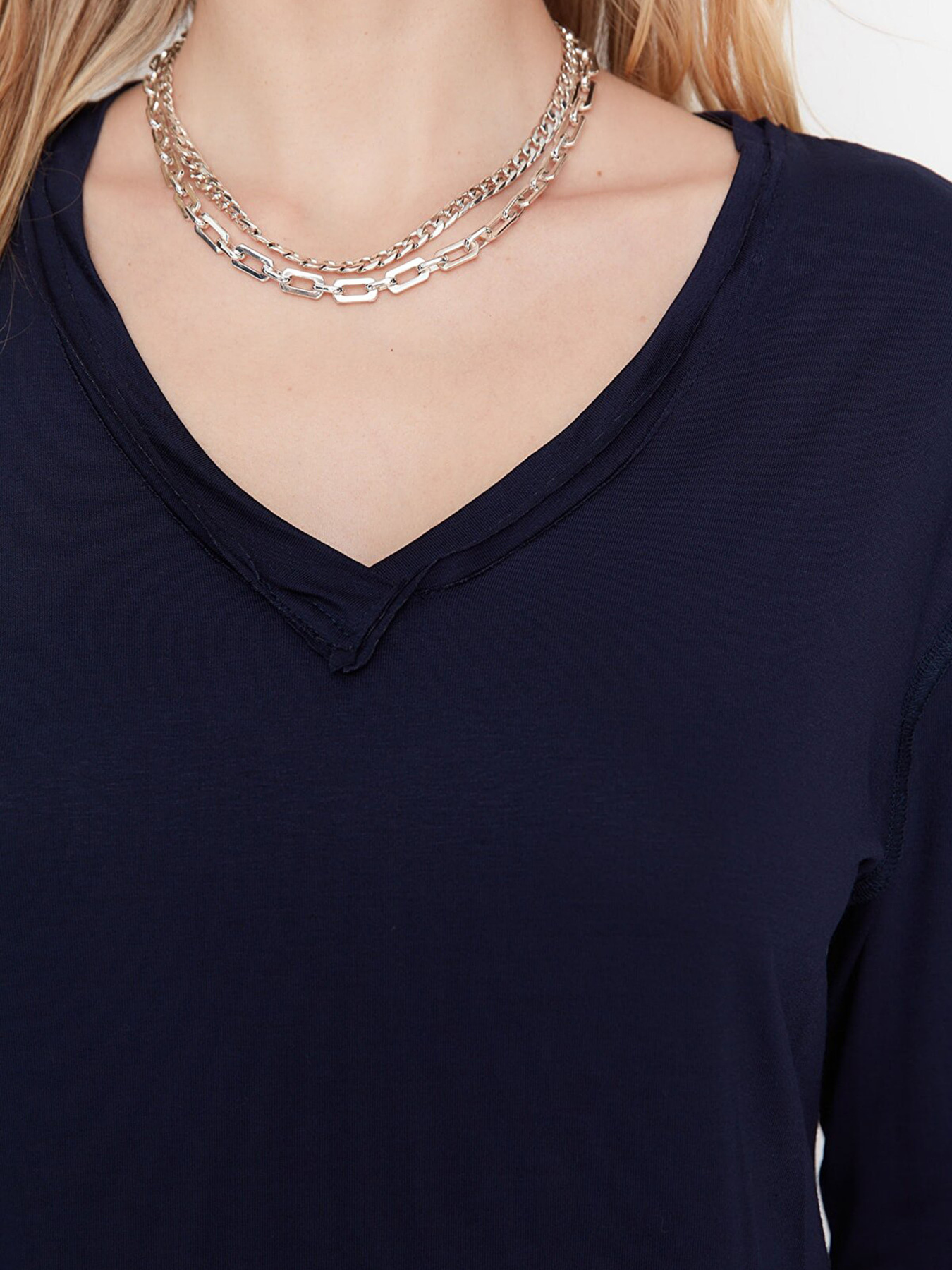 Лонгслив Trendyol модель TWOAW23TS00055/Lacivert Фото