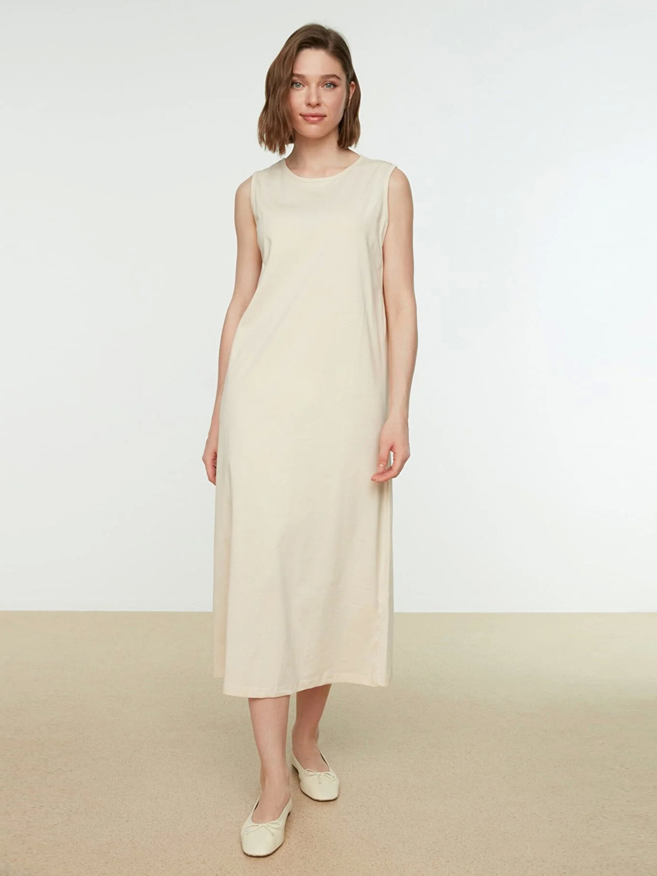 Платье макси Trendyol модель TCTSS21UK0034/Bej Фото