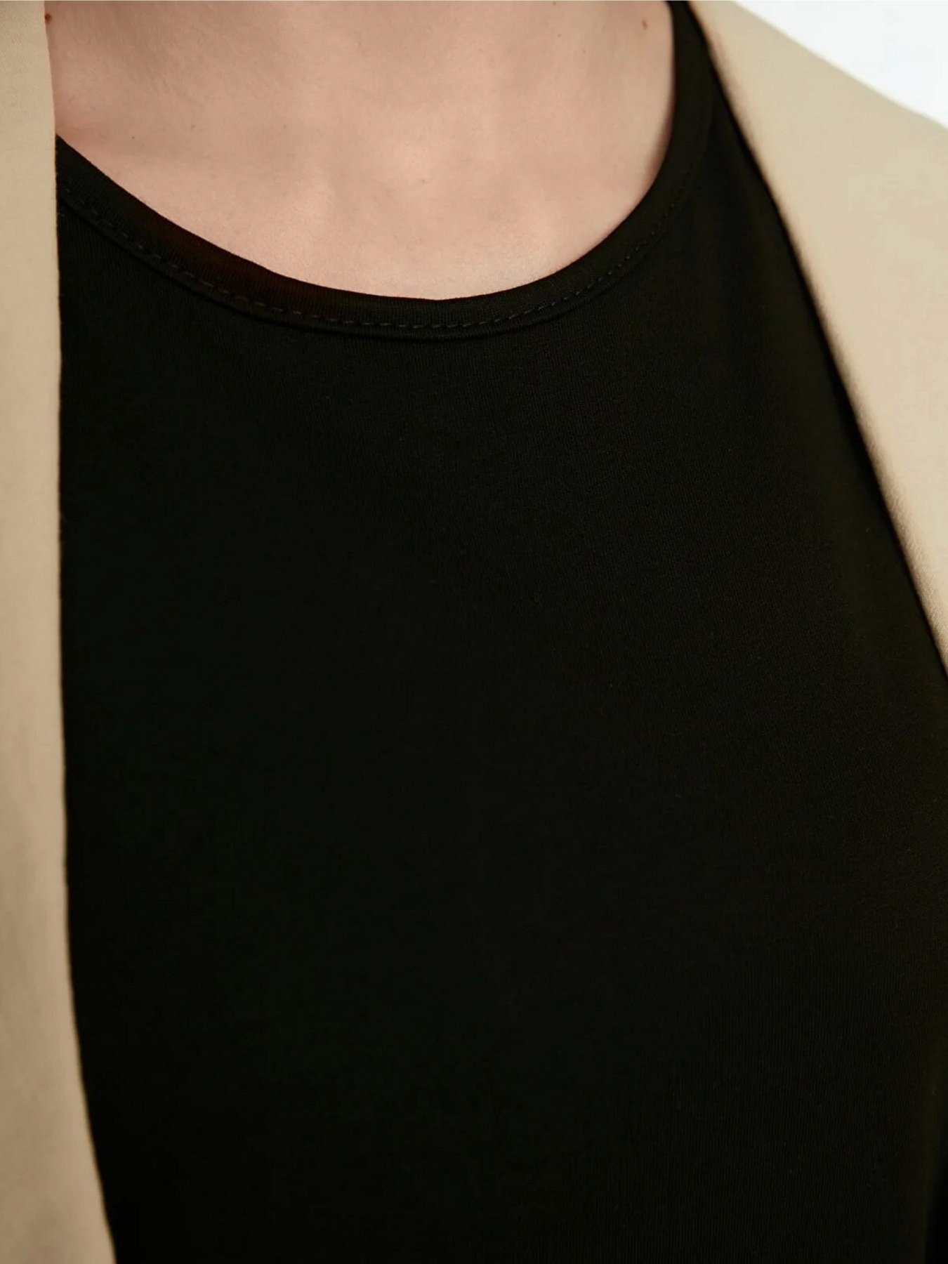 Платье макси Trendyol модель TCTSS21UK0034/Siyah Фото