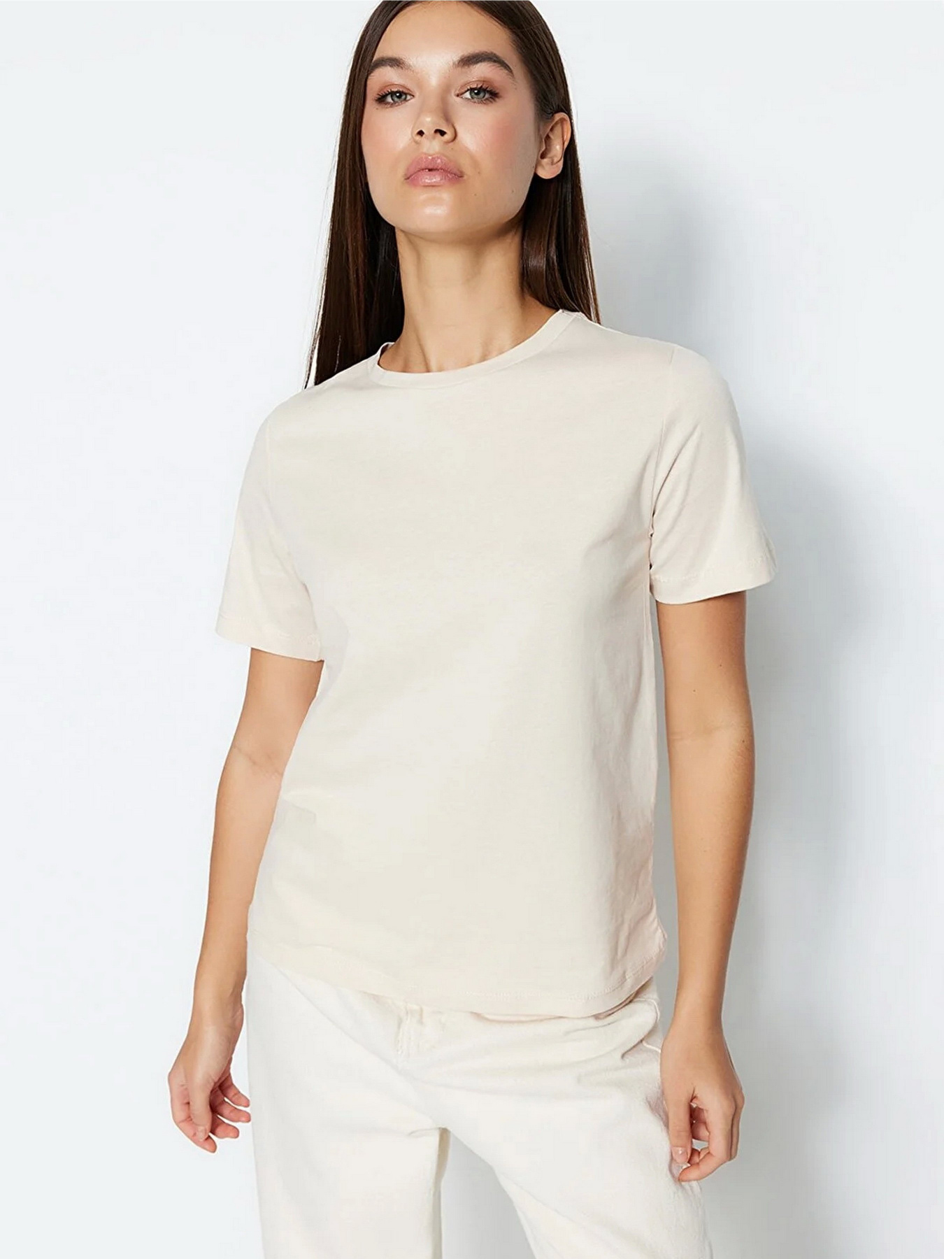 Футболка Trendyol модель TWOSS23TS00000/Acik Bej Фото