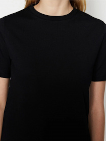 Футболка Trendyol модель TWOSS23TS00000/Siyah Фото