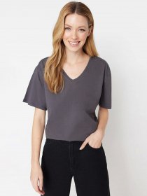 Футболка Trendyol модель TWOSS23TS00003/Antrasit Фото