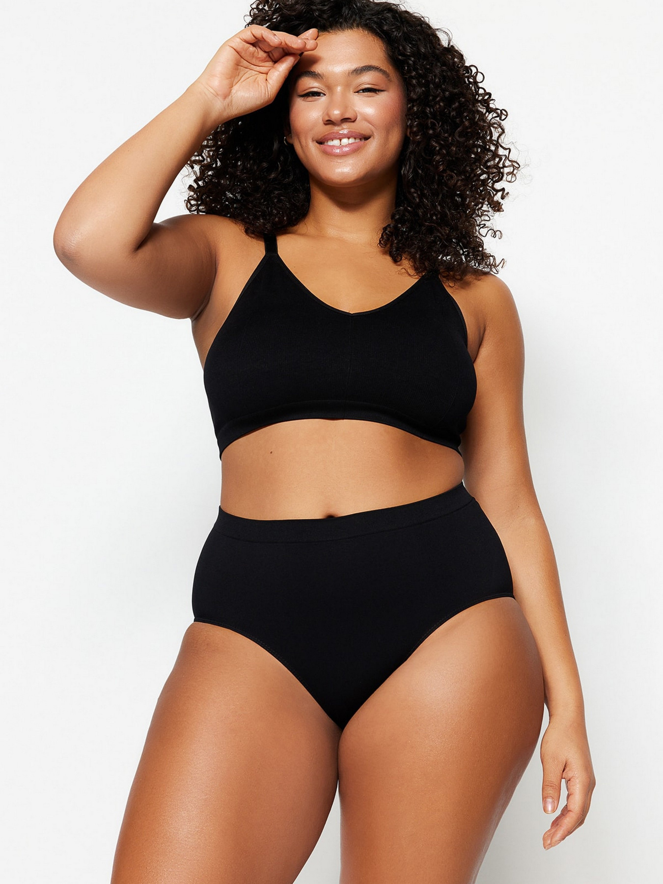 Труси Trendyol модель TBBSS23CM00002/Siyah Фото