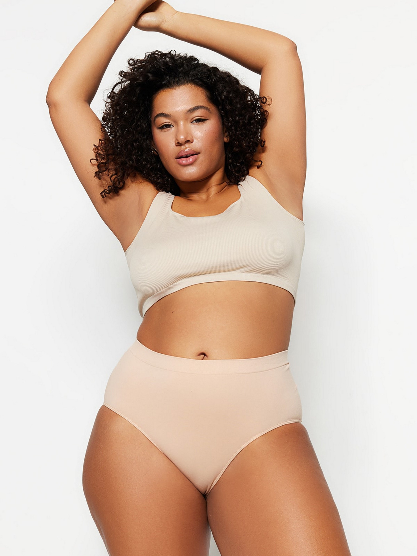 Труси Trendyol модель TBBSS23CM00002/Ten Фото