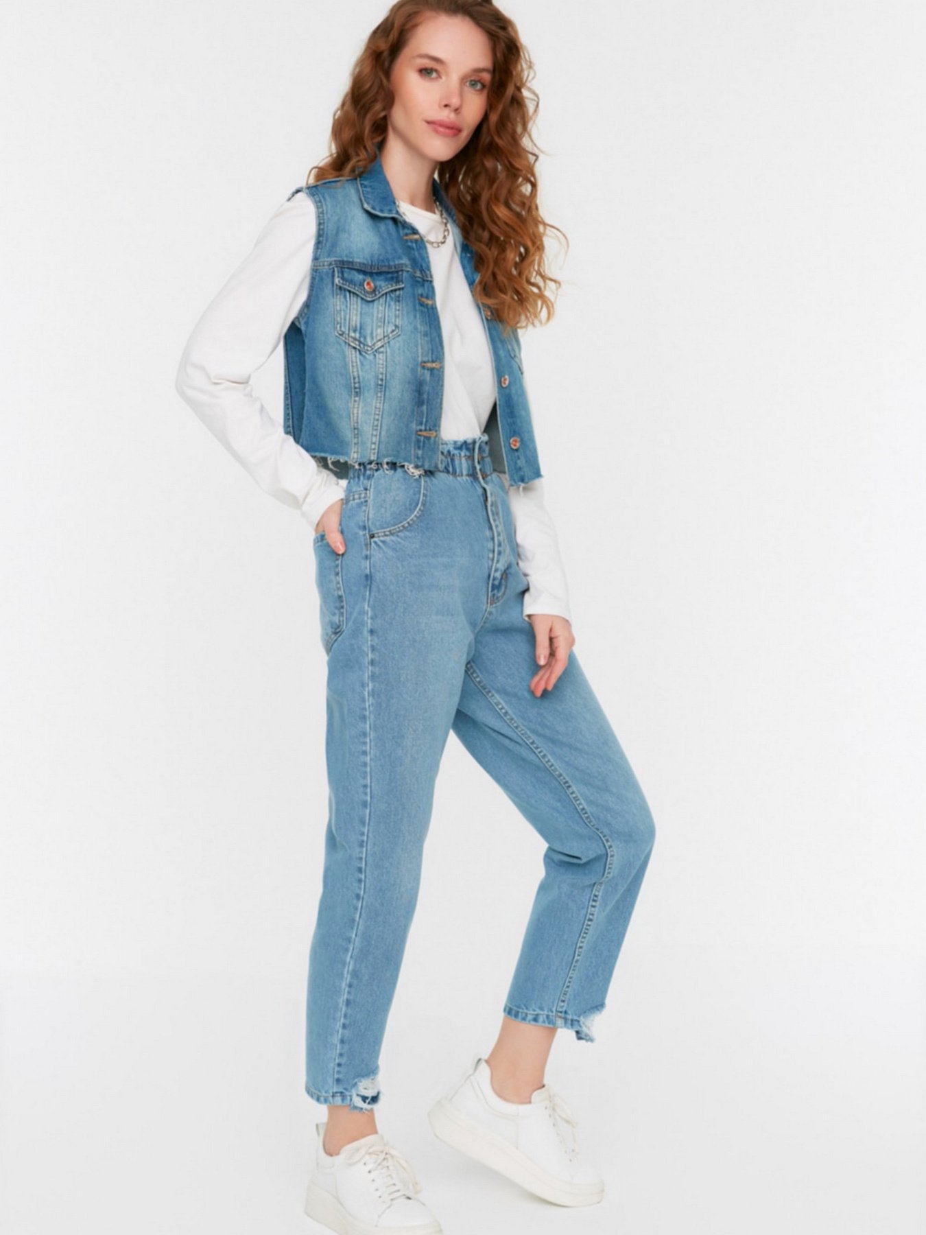 Прямые джинсы Trendyol модель TCTSS21JE0603/Indigo Фото